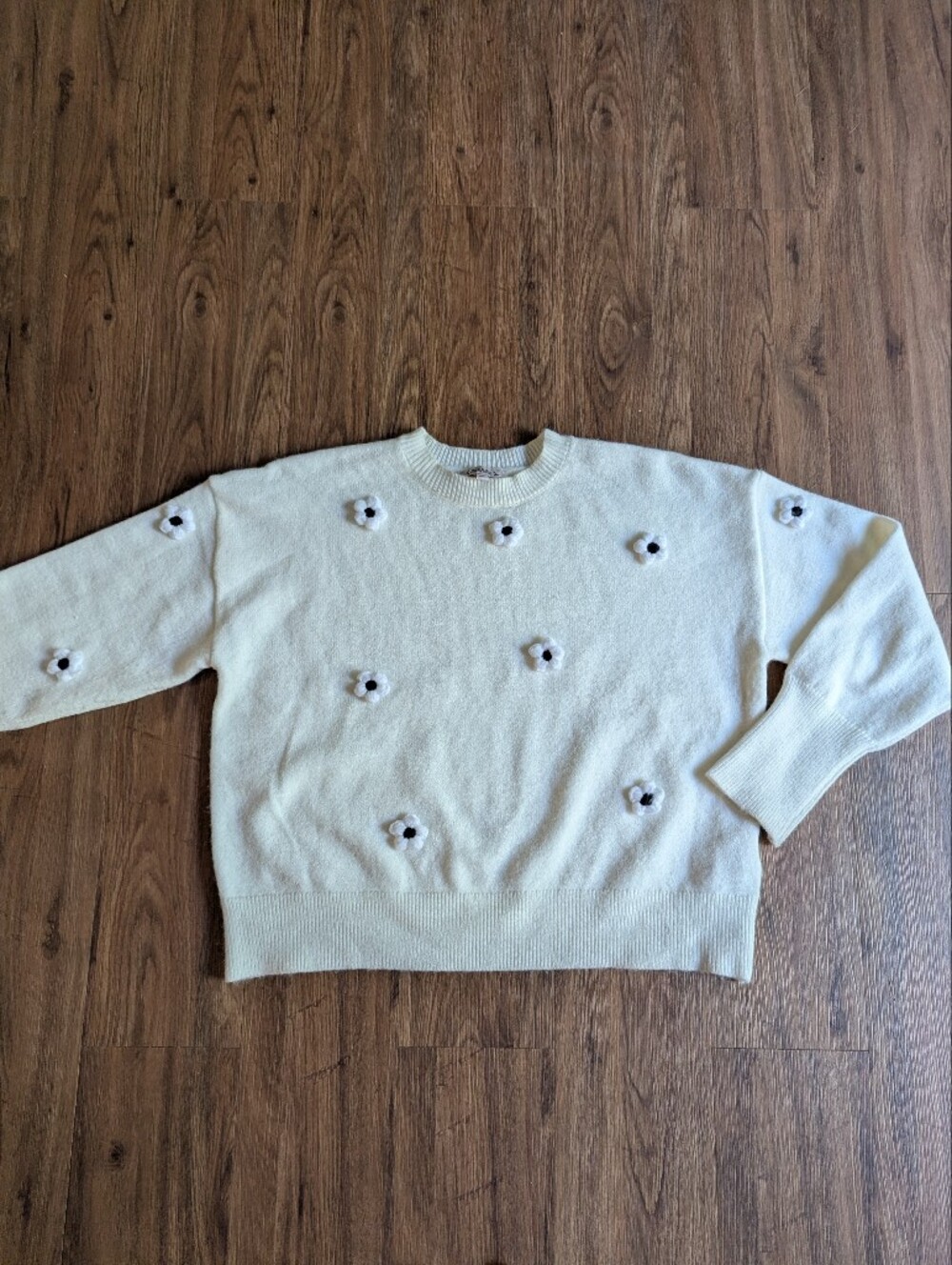Nanette Lepore Cream Crewneck Sweater with Crochet Puff Flowers Sz L